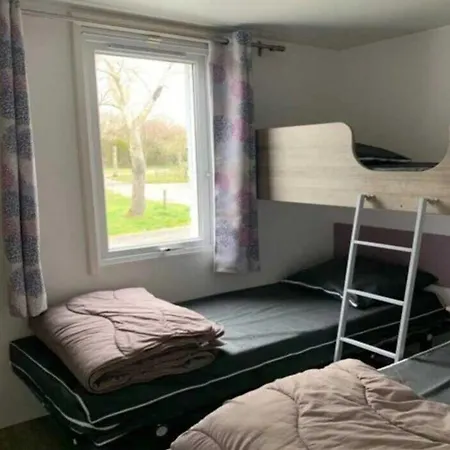 Camping 4 Etoiles - Piscine - Efchad Villeneuve-en-Retz